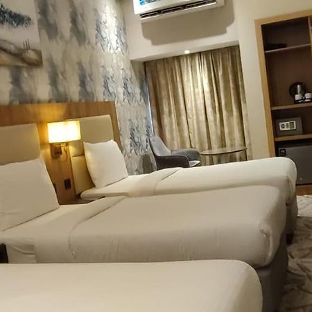 Sky Park Hotel Dubai Dış mekan fotoğraf