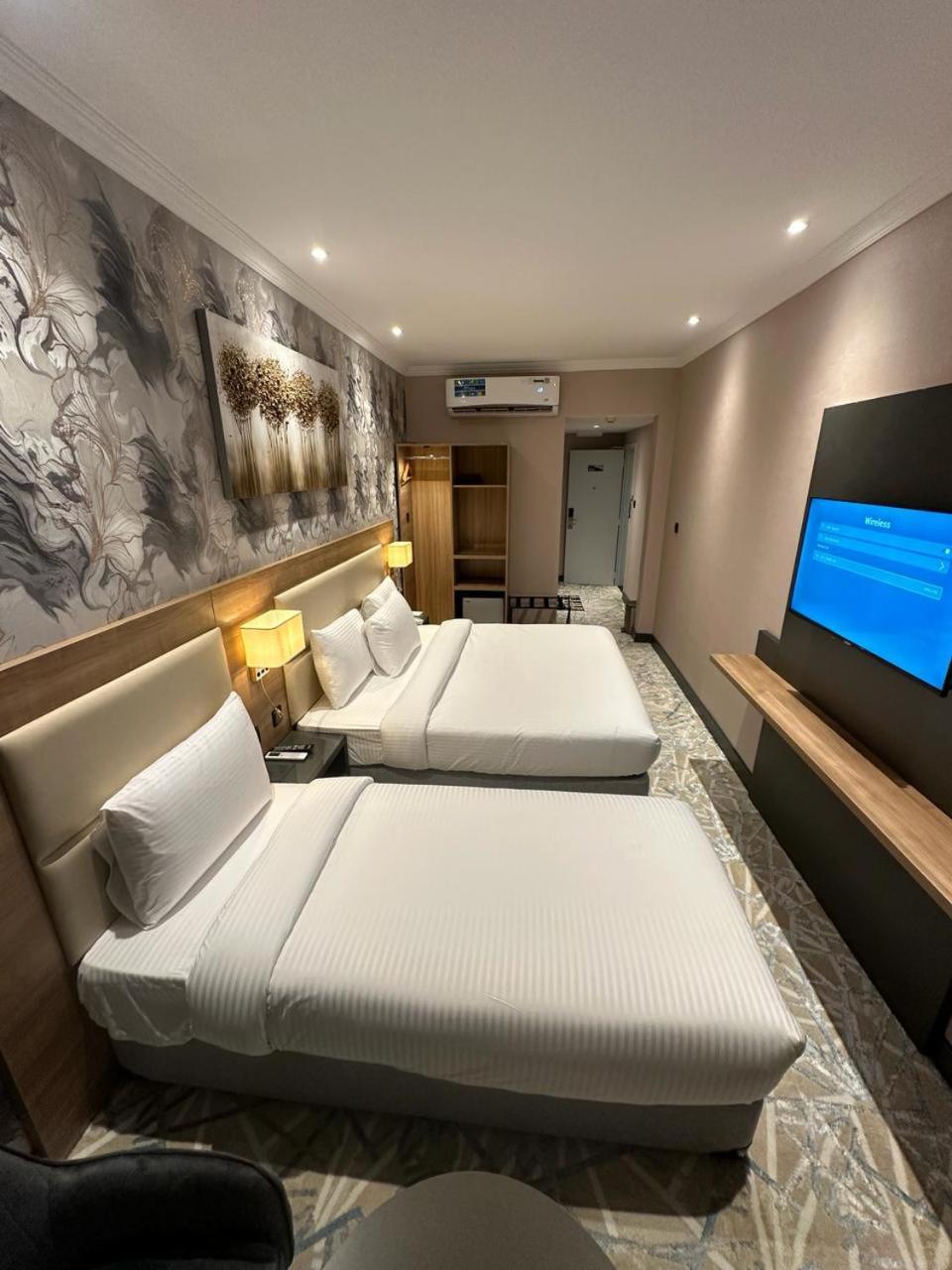 Sky Park Hotel Dubai Dış mekan fotoğraf